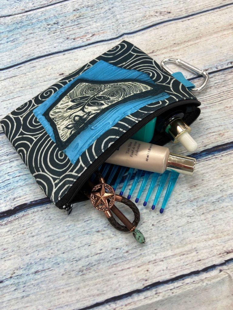 Joyful bag cosmetics